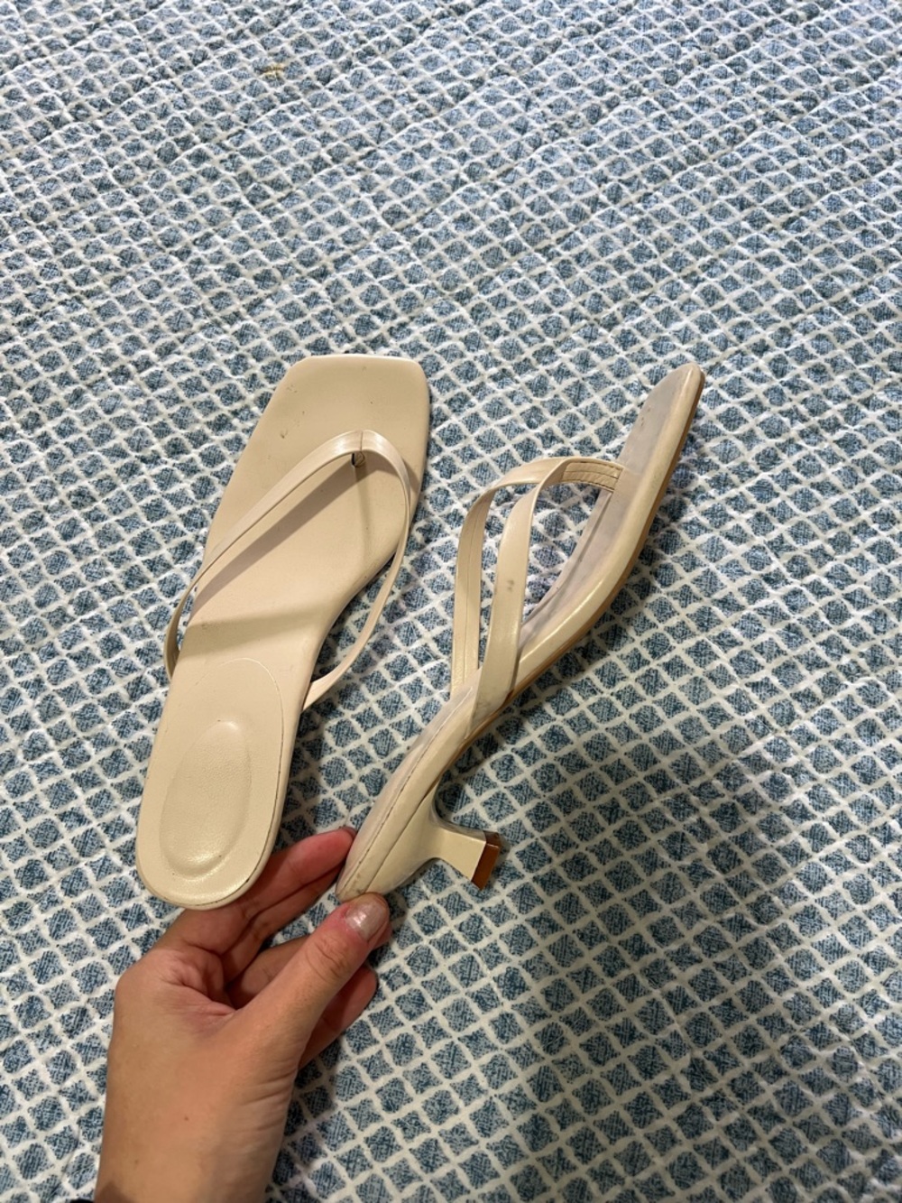 Beige Square-Toe Kitten Heel Thong Sandals - Women